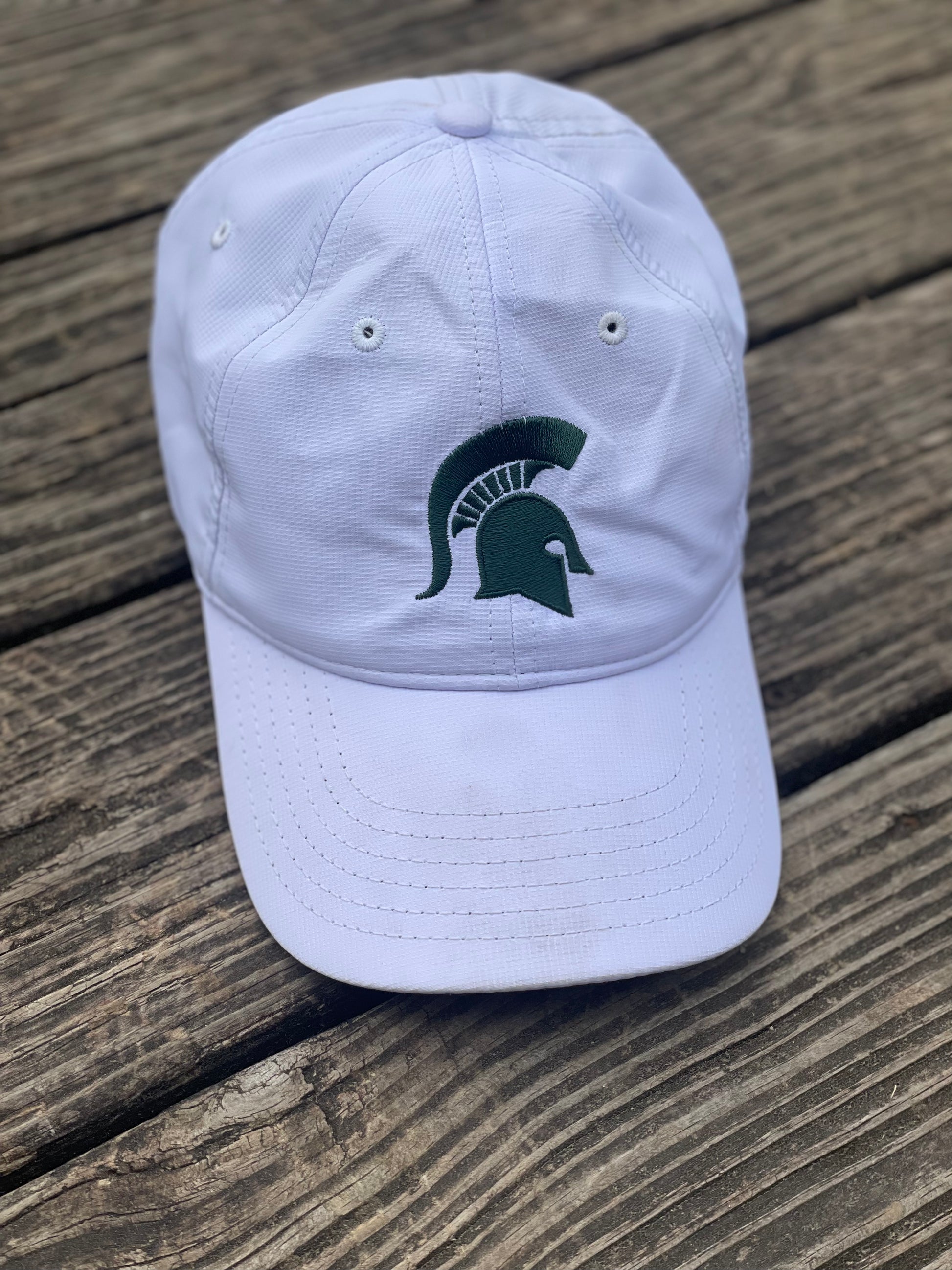 Performance Hat, Spartan Performance Hat white and grey, Flat embroidery spartan head
